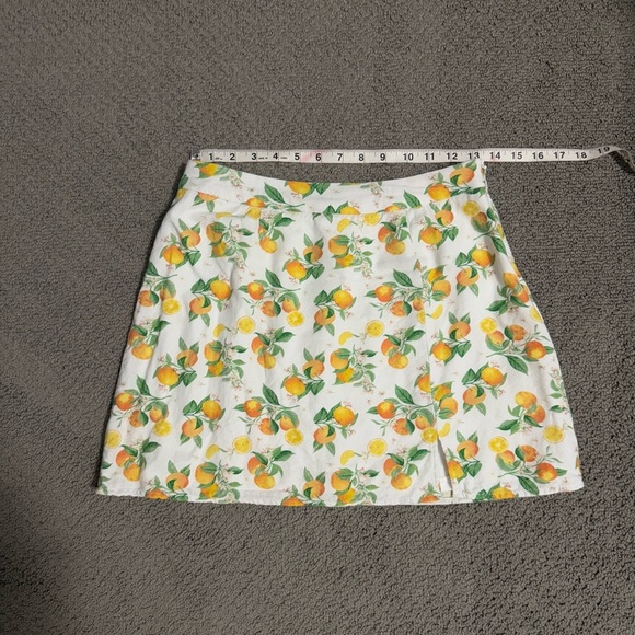 3/$20⚡️ Francesca’s Blue Rain Fruit Orange Mini Skirt with Side Slit - Picture 14 of 15